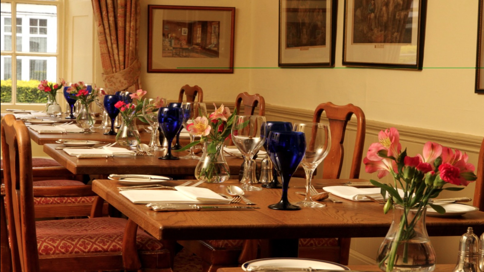 The Spread Eagle Midhurst 25 Off Total Bill With Dine Card